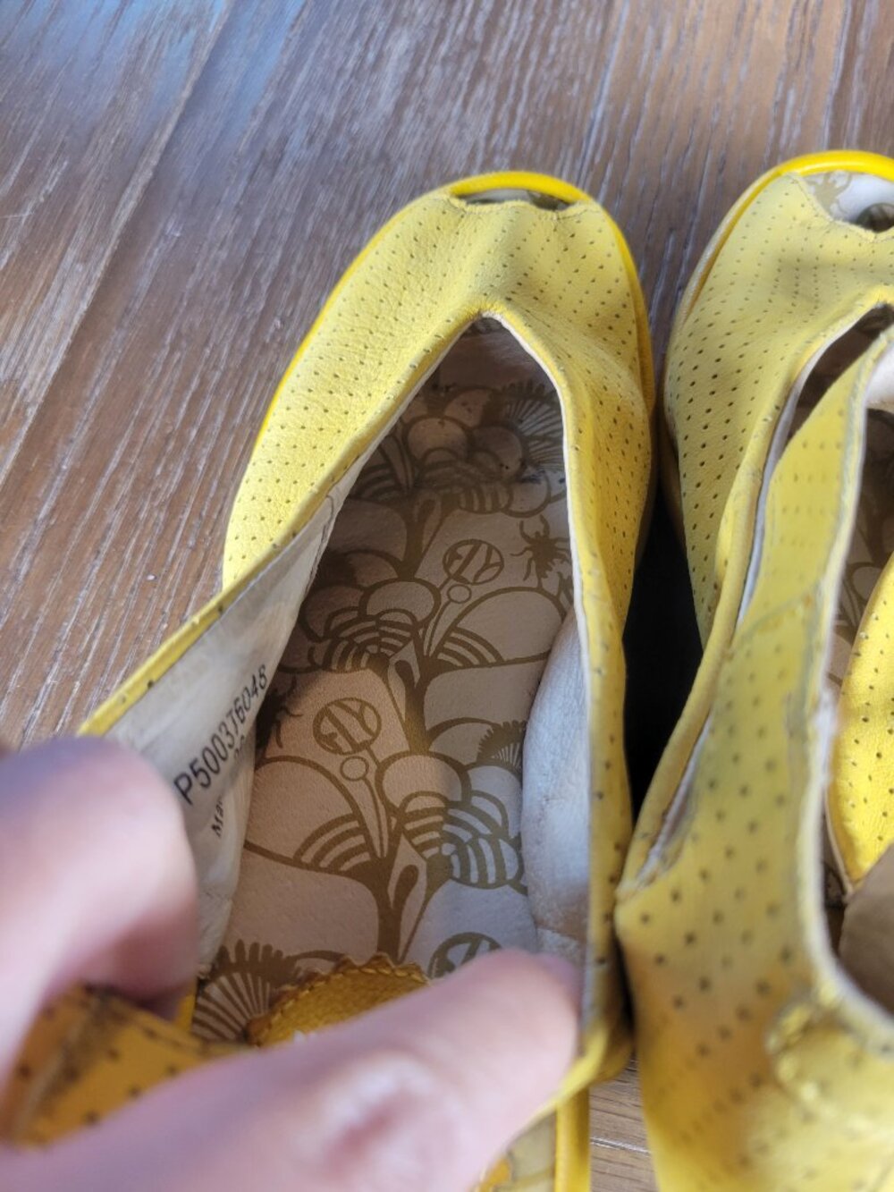 Fly London Yellow Perforated Leather Peep Toe Wedge Sandals EU 36 US 5.5-6 - Picture 6 of 14